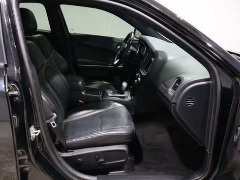 Used 2018 Dodge Charger GT image 24
