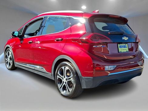 Used 2020 Chevrolet Bolt Premier w/ Infotainment Package image 7