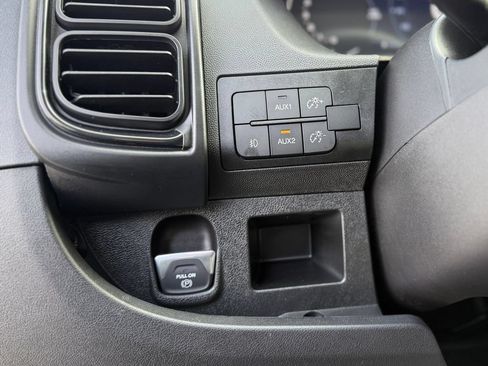 New 2026 RAM ProMaster 2500 w/ Advanced Safety Group FWD image 20