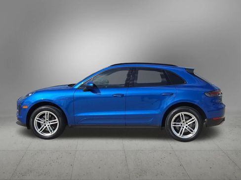 Used 2020 Porsche Macan AWD/4WD image 3