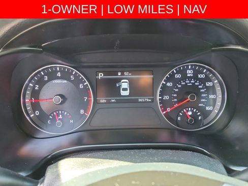 Used 2022 Kia Forte GT-Line w/ GT-Line Technology Package FWD image 3