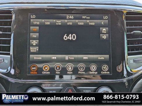 Used 2021 Jeep Grand Cherokee Laredo X AWD/4WD image 19