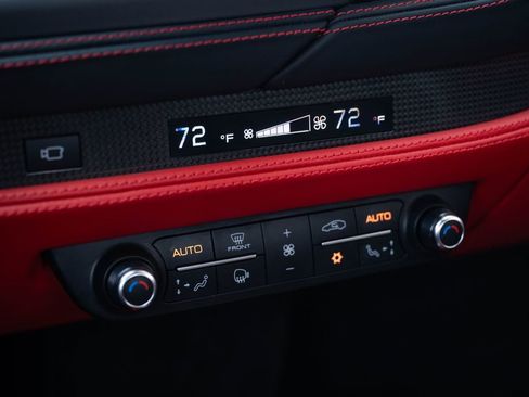 Used 2021 Ferrari F8 Tributo image 49