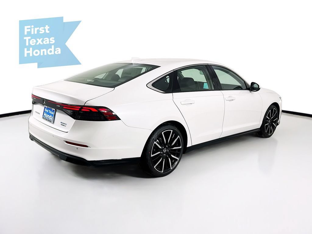 New 2026 Honda Accord Touring image 7