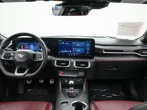 Certified 2025 Ford Mustang GT Premium image 18