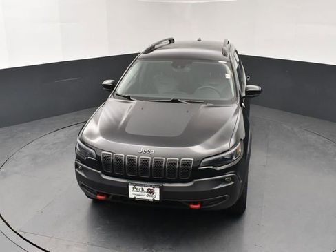 Used 2022 Jeep Cherokee Trailhawk w/ Trailer Tow Group AWD/4WD image 14