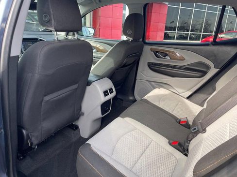 Used 2018 GMC Terrain SLE w/ Driver Convenience Package image 16