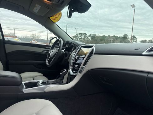 Used 2014 Cadillac SRX Performance w/ Driver Awareness Package image 21