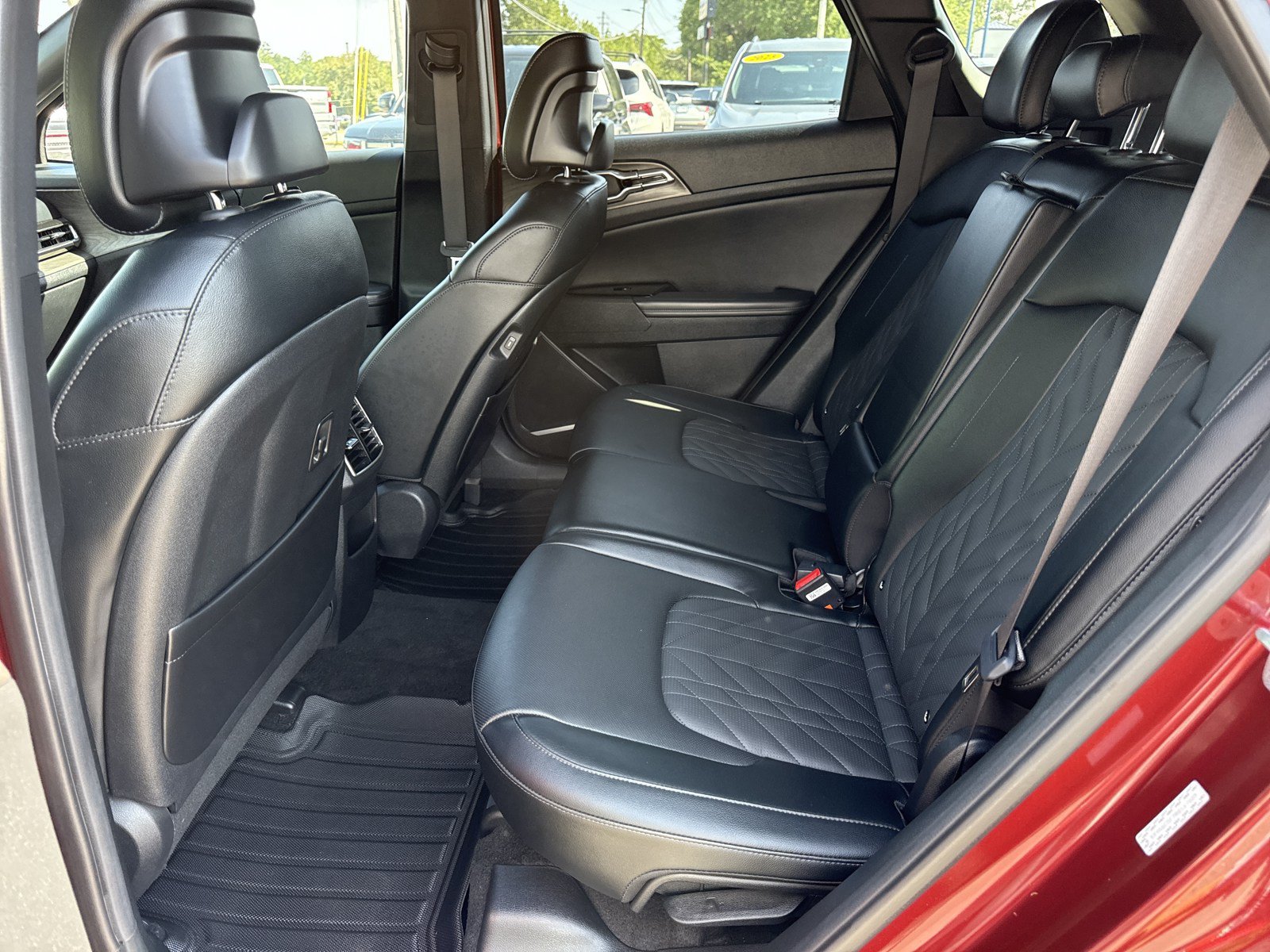 Used 2024 Kia Sportage X-Line w/ X-Line Premium Package AWD/4WD image 13