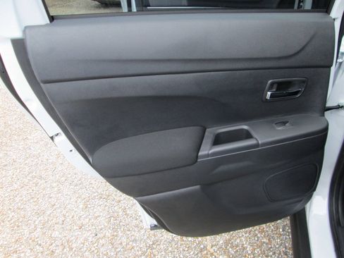 Used 2025 Mitsubishi Outlander Sport ES AWD/4WD image 47