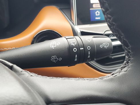 Used 2024 Jeep Compass Limited w/ Elite Group image 14