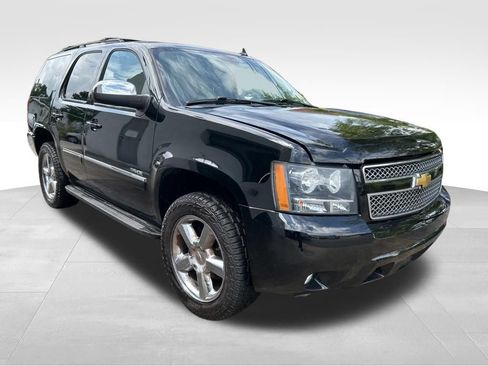 Used 2013 Chevrolet Tahoe LTZ AWD/4WD image 11