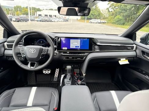 New 2026 Toyota Camry SE image 12