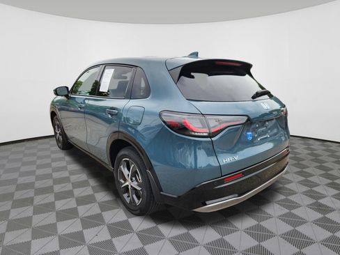 Certified 2023 Honda HR-V EX-L image 3