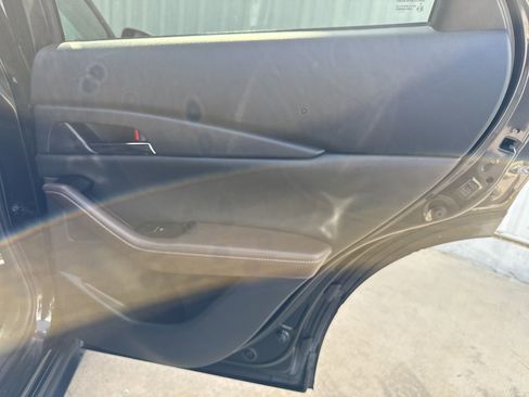 Used 2023 MAZDA CX-30 AWD 2.5 S w/ Premium Package image 16