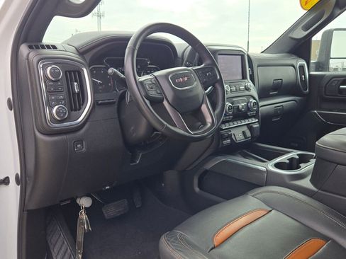 Used 2023 GMC Sierra 3500 AT4 w/ AT4 Preferred Package AWD/4WD image 22