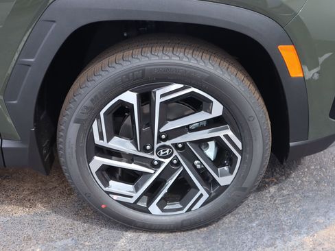 New 2026 Hyundai Tucson Limited AWD/4WD image 18
