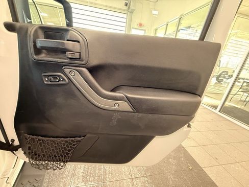 Certified 2018 Jeep Wrangler Unlimited Sport S image 34