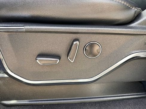 Used 2023 Ford F150 Lariat w/ Equipment Group 502A High AWD/4WD image 31