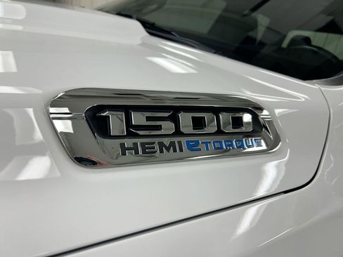 Used 2021 RAM 1500 Big Horn image 25