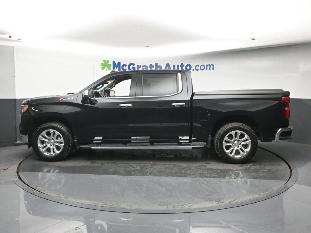 Used 2023 Chevrolet Silverado 1500 LTZ w/ Technology Package AWD/4WD image 21