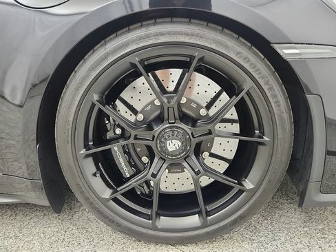 Used 2022 Porsche 911 GT3 RWD image 25