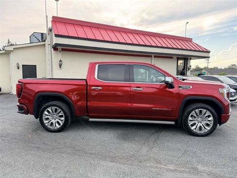 Used 2021 GMC Sierra 1500 Denali w/ Denali Ultimate Package AWD/4WD image 4