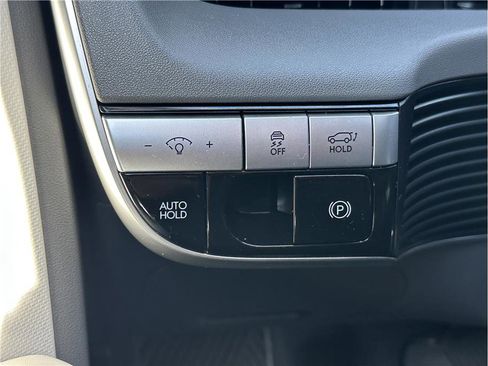 Used 2024 Hyundai Ioniq 5 SEL image 25