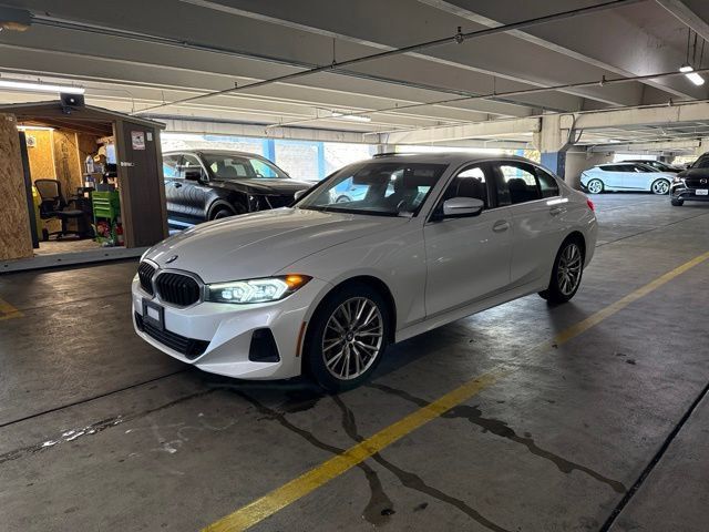 Used 2024 BMW 330i Sedan RWD image 1