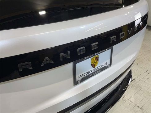 Used 2024 Land Rover Range Rover SE image 10