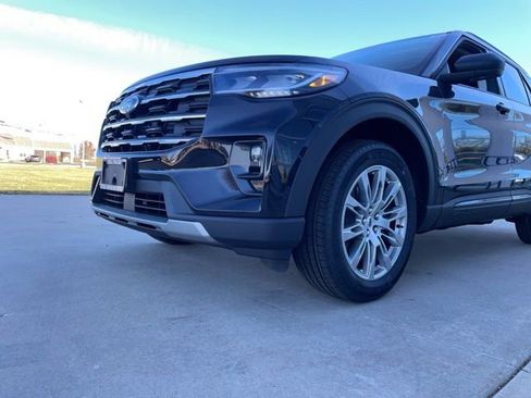 New 2026 Ford Explorer Active w/ Active Comfort Package image 15