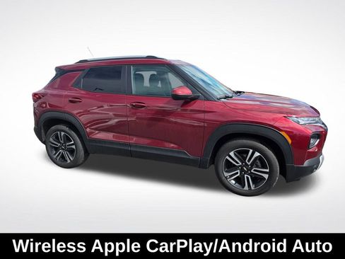 Used 2023 Chevrolet TrailBlazer LT FWD image 5