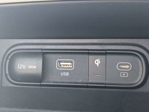 Used 2025 Kia Sportage EX w/ Premium Package FWD image 31