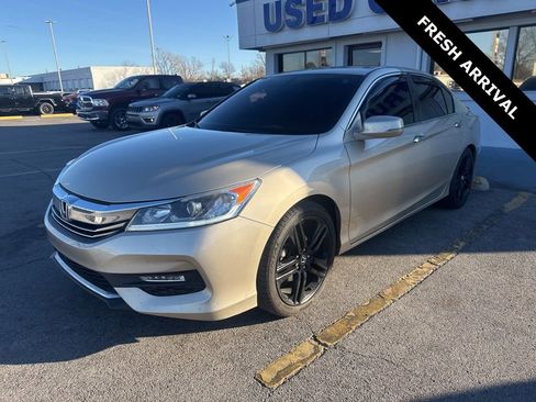 Used 2016 Honda Accord EX-L image 2