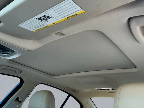 Used 2016 BMW 528i Sedan image 24