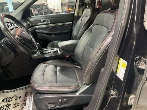 Used 2018 Ford Explorer Sport w/ Equipment Group 401A image 11