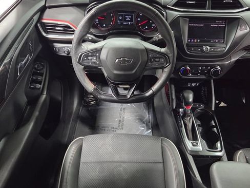 Used 2022 Chevrolet TrailBlazer RS FWD image 7