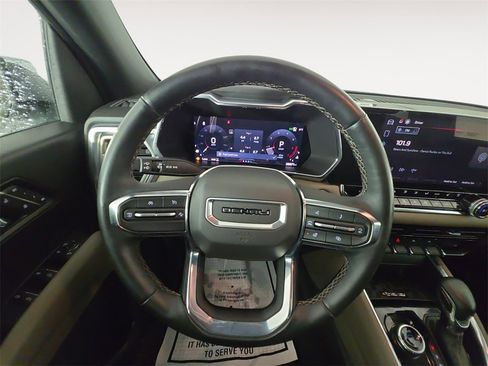 Certified 2023 GMC Canyon Denali image 12