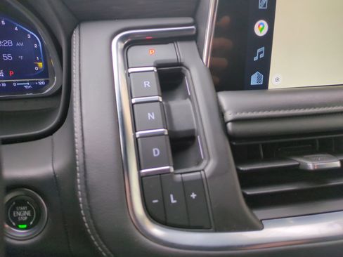 Certified 2022 Chevrolet Tahoe Z71 w/ Luxury Package image 23