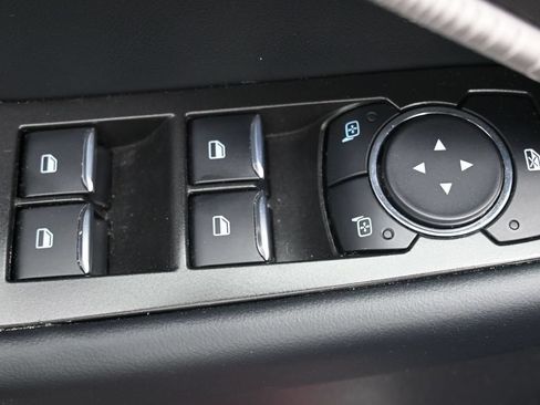 Used 2026 Ford Explorer ST-Line AWD/4WD image 18