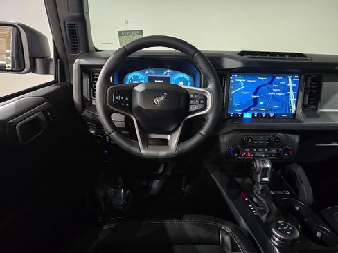 New 2025 Ford Bronco Badlands AWD/4WD image 17