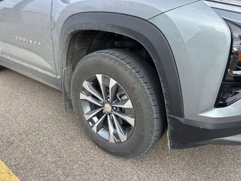 Used 2025 Chevrolet Equinox LT w/ Convenience Package II image 5