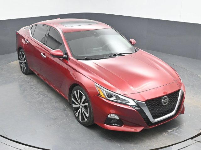 Used 2020 Nissan Altima 2.5 Platinum FWD image 13