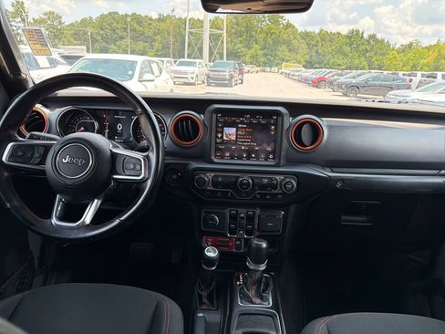 Used 2021 Jeep Gladiator Mojave AWD/4WD image 14