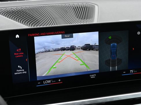 Certified 2024 BMW 330i 330i w/ Premium Package image 16