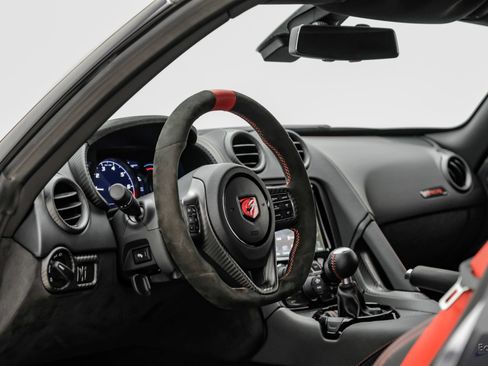 Used 2017 Dodge Viper ACR w/ Extreme Aero Package RWD image 58