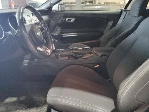 Used 2018 Ford Mustang Convertible w/ Equipment Group 101A image 11