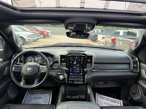 Used 2019 RAM 1500 Limited AWD/4WD image 17