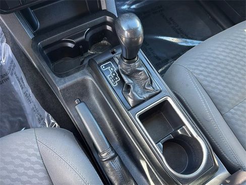 Used 2021 Toyota Tacoma SR image 18