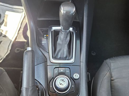 Used 2016 MAZDA MAZDA3 i Sport image 27